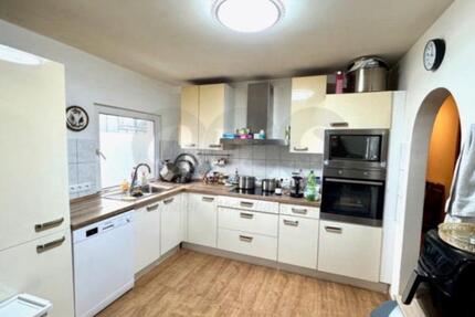 Wohnung Köln Porz - 5 Zimmer, 130 m&sup2;, 270.000&euro; | Angebot:25367710