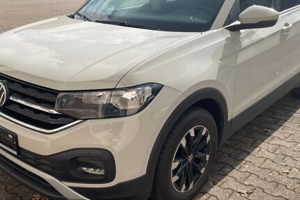 VW T-Cross 27.373 km 22.450 &euro; Langenfeld 40764