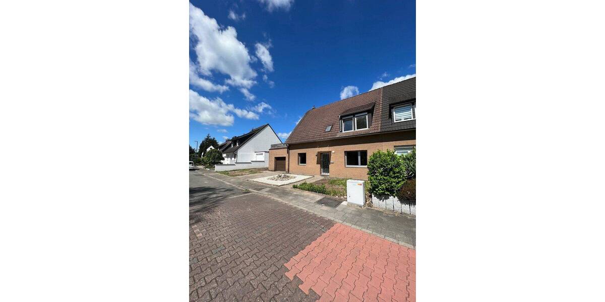 Einfamilienhaus Düsseldorf Urdenbach - 8 Zimmer, 201 m&sup2;, 695.000&euro; | Angebot:26833966