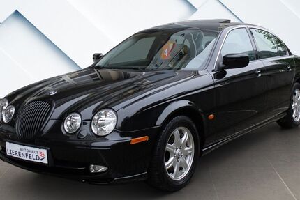 Jaguar S-Type 85.487 km 8.990 &euro; Düsseldorf 40231