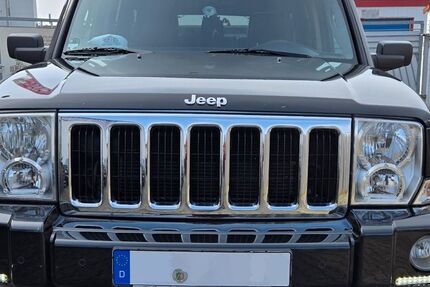 Jeep Commander 221.407 km 9.490 &euro; Köln 50859