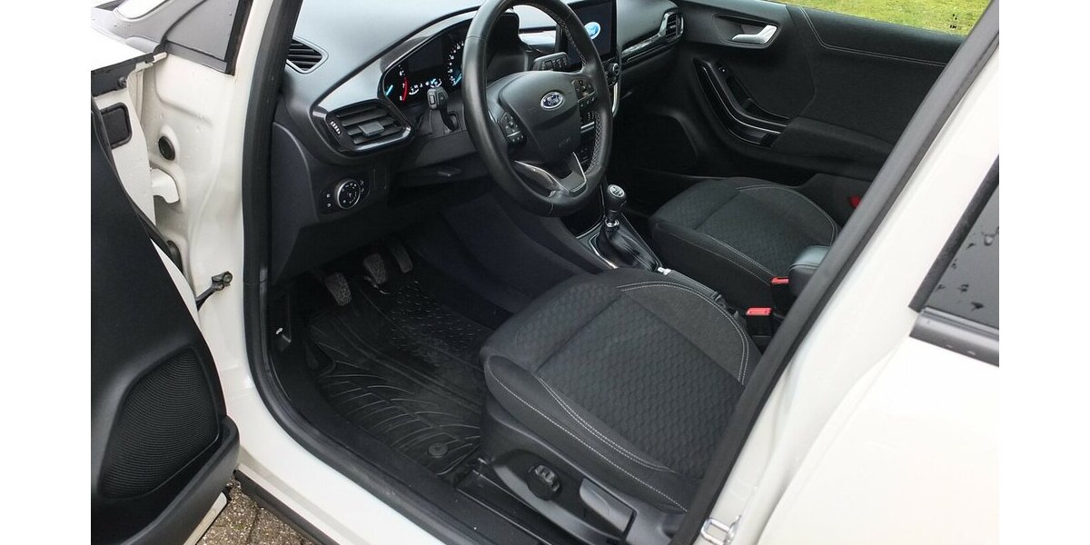 Ford Puma TITANIUM ECO BOOST NAVI PDC BLUETOOTH 107.845 km 13.908 &euro; Köln 50858