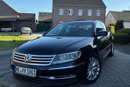 VW Phaeton 298.600 km 8.500 &euro; Korschenbroich, Stadt 41352
