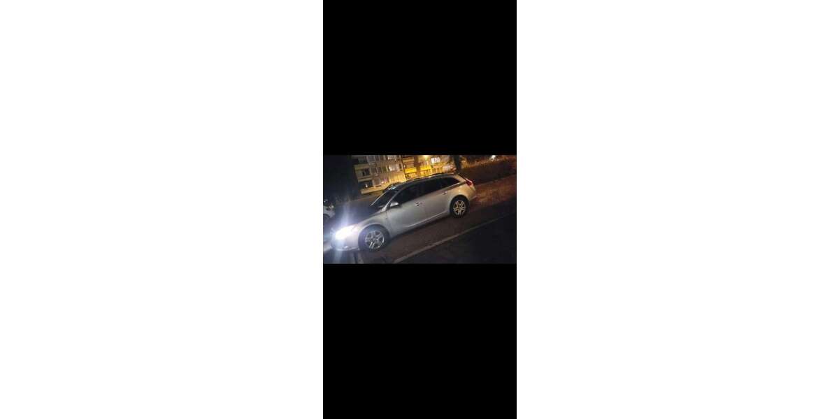 Opel Insignia 197.000 km 5.200 &euro; Erkrath 40699