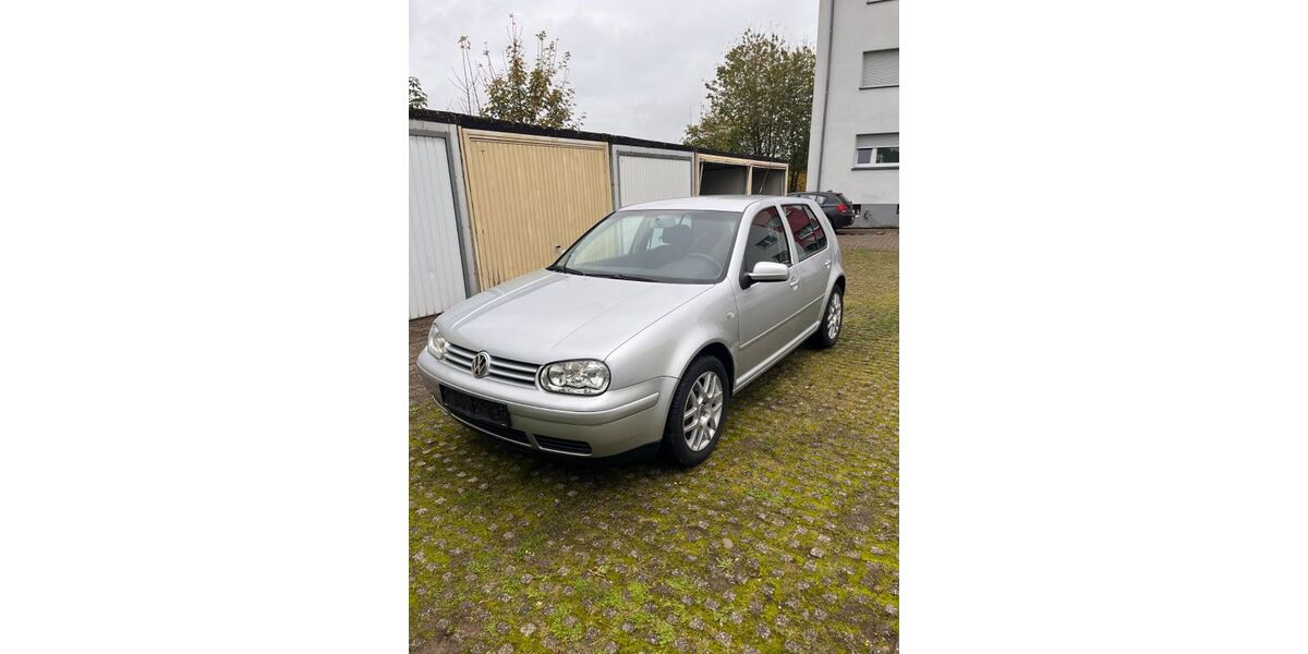 VW Golf 178.000 km 1.800 &euro; Solingen 42719