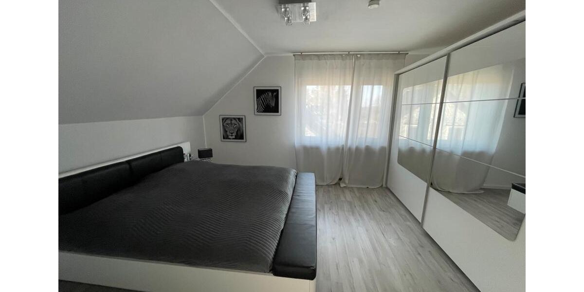 Einfamilienhaus Solingen Central - 5 Zimmer, 145 m&sup2;, 775.000&euro; | Angebot:25647817