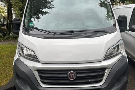 Fiat Ducato 75.500 km 17.600 &euro; Düsseldorf 40215