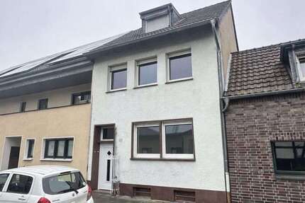 Haus Köln Chorweiler - 6 Zimmer, 132 m&sup2;, 310.000&euro; | Angebot:26138976