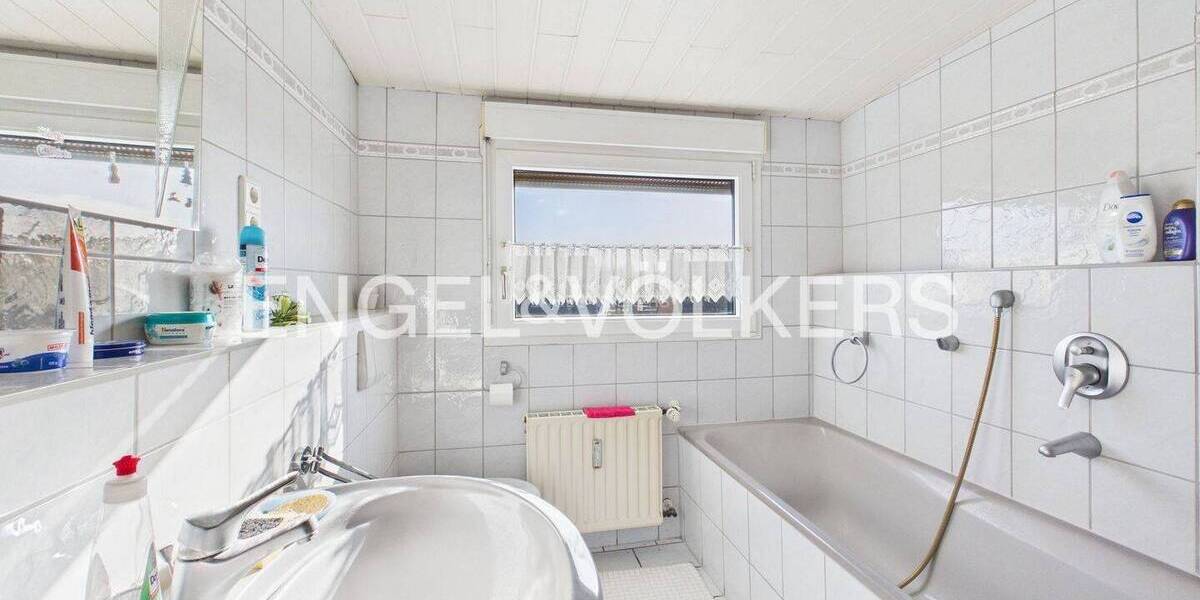 Reihenendhaus Willich Schiefbahn - 7 Zimmer, 193 m&sup2;, 375.000&euro; | Angebot:26247754
