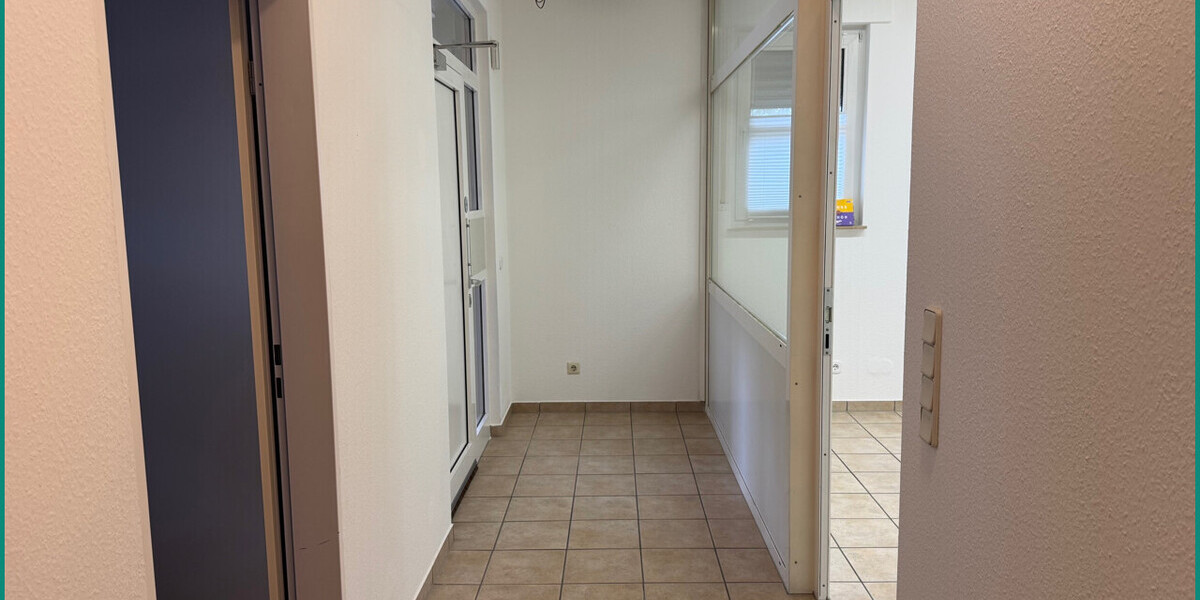 EBENERDIGE ATTRAKTIVE BÜRORÄUME IM STADTZENTRUM VON RADEVORMWALD - Gewerbeobjekt Radevormwald | Angebot:26180035