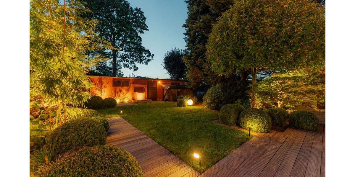 Einfamilienhaus Bergisch Gladbach Schildgen - 7 Zimmer, 282 m&sup2;, 892.000&euro; | Angebot:25799879