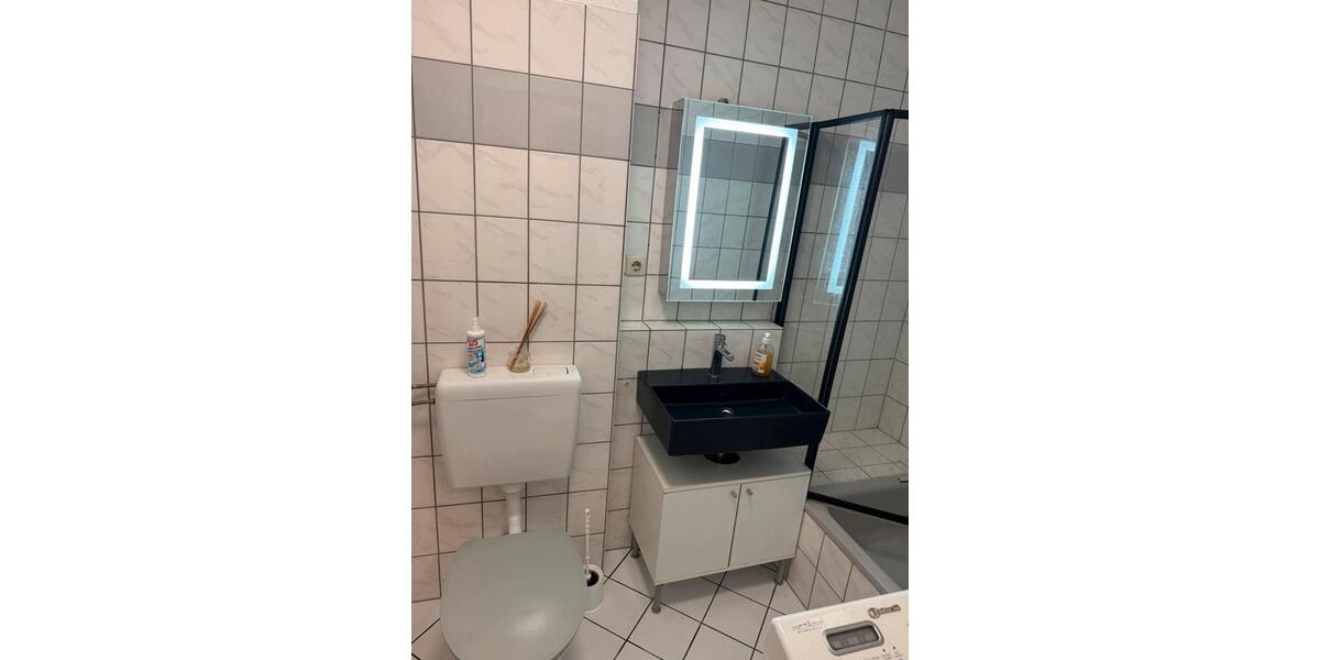 Etagenwohnung Wuppertal Unterbarmen - 1 Zimmer, 39 m&sup2;, 96.000&euro; | Angebot:26124184