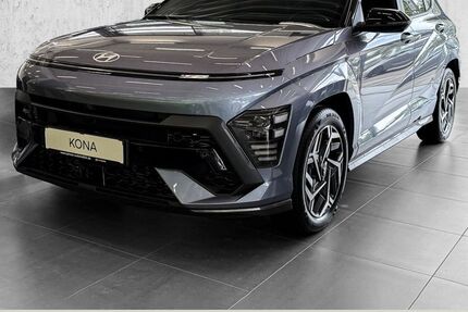 Hyundai KONA 2.815 km 31.100 &euro; Köln 50739