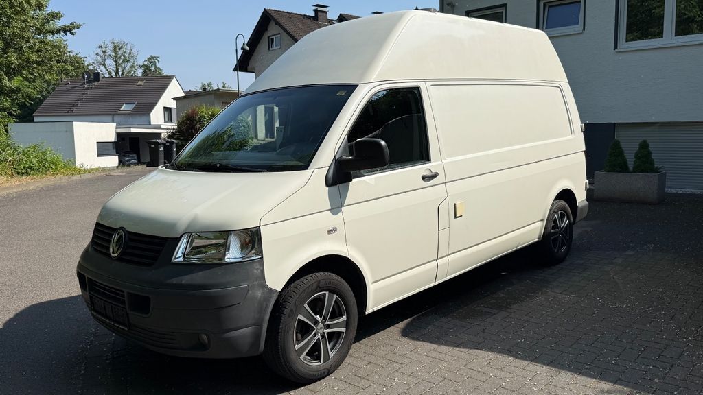 VW T5 Transporter 336.500 km 9.900 &euro; Leverkusen 51379