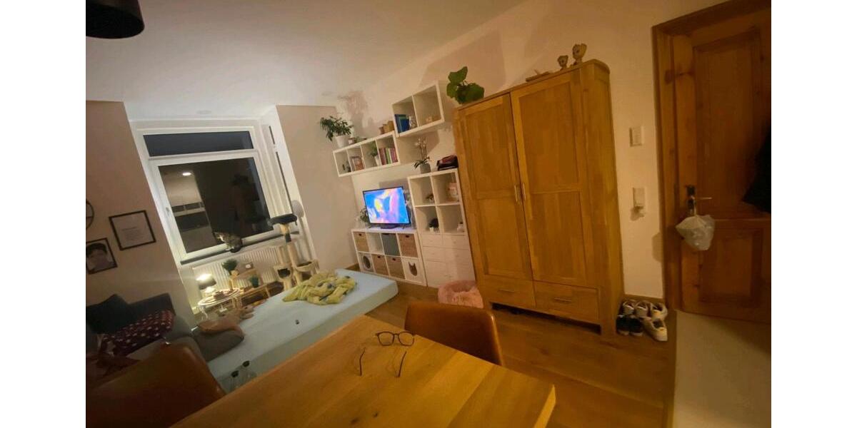 Erdgeschoßwohnung Remscheid Lüttringhausen - 1 Zimmer, 35 m&sup2;, 627&euro; | Angebot:26062592