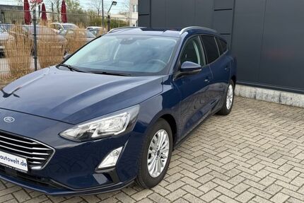 Ford Focus 122.500 km 11.900 &euro; Dormagen 41540