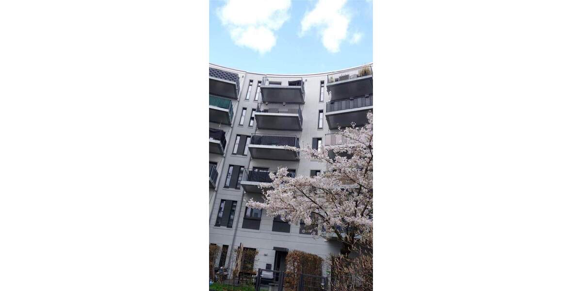 Etagenwohnung Düsseldorf Flingern Nord - 3 Zimmer, 85 m&sup2;, 1.410&euro; | Angebot:25778928