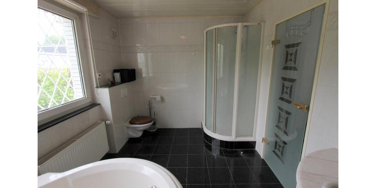 Bungalow Köln Lindenthal - 5 Zimmer, 160 m&sup2;, 680.000&euro; | Angebot:17239685