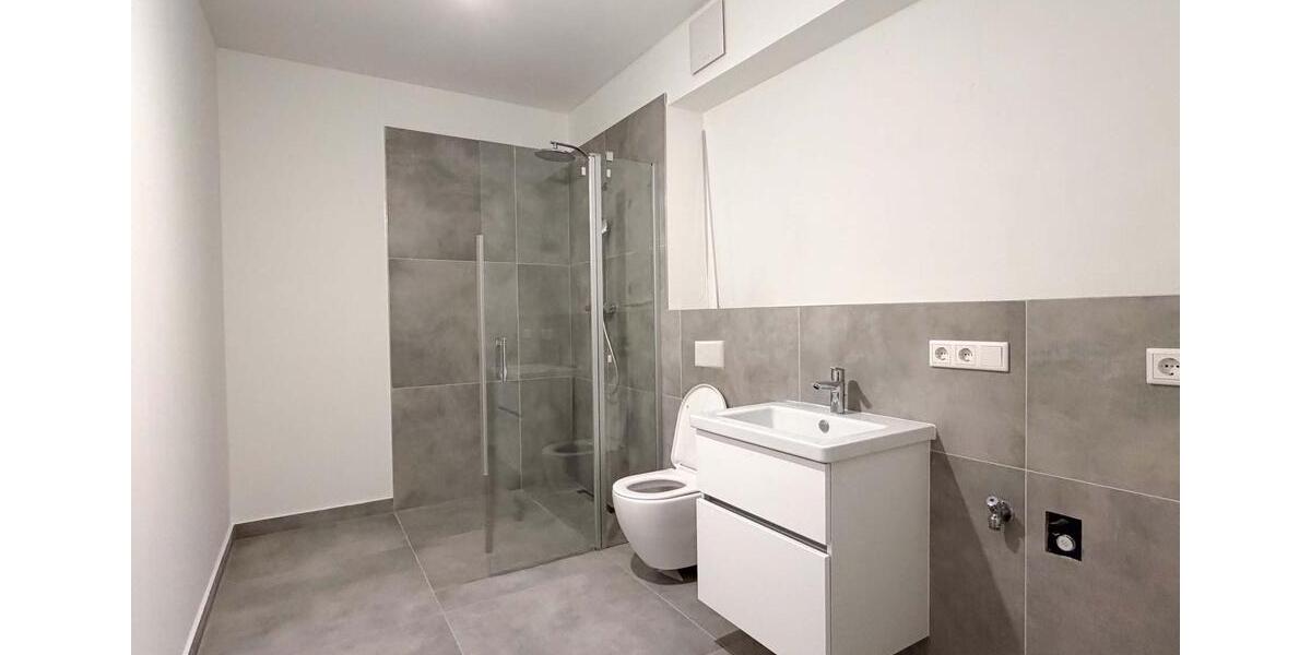 Etagenwohnung Düsseldorf Pempelfort - 3 Zimmer, 113 m&sup2;, 2.130&euro; | Angebot:23629882