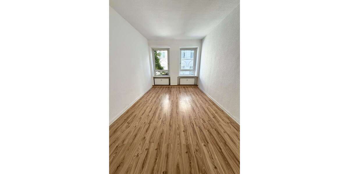 Etagenwohnung Wuppertal Ölberg - 2 Zimmer, 65 m&sup2;, 630&euro; | Angebot:26030316