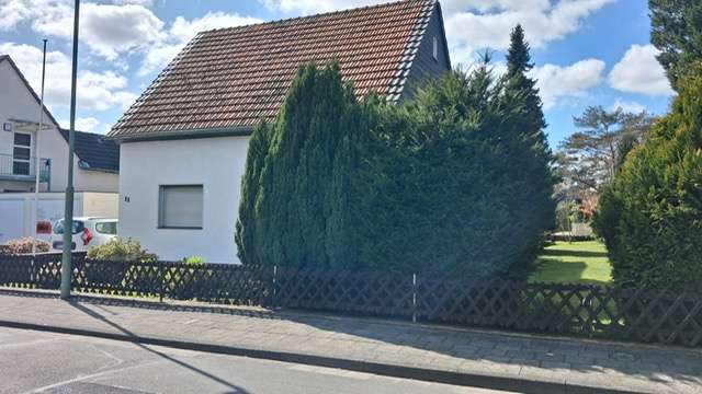 Einfamilienhaus Neuss Allerheiligen - 6 Zimmer, 160 m&sup2;, 360.000&euro; | Angebot:26232736