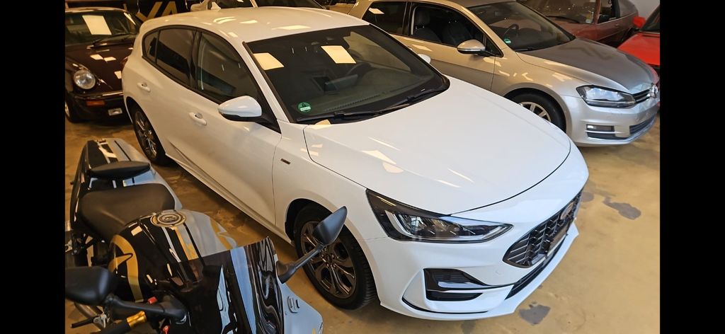 Ford Focus 35.300 km 18.787 &euro; Bergisch Gladbach 51465