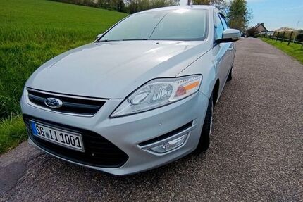 Ford Mondeo 202.000 km 3.999 &euro; Solingen 42655