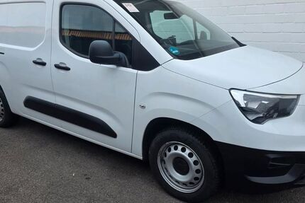 Opel Combo 176.000 km 7.650 &euro; Köln 51149