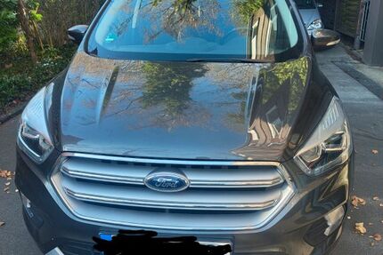 Ford Kuga 33.000 km 11.490 &euro; Meerbusch 40668