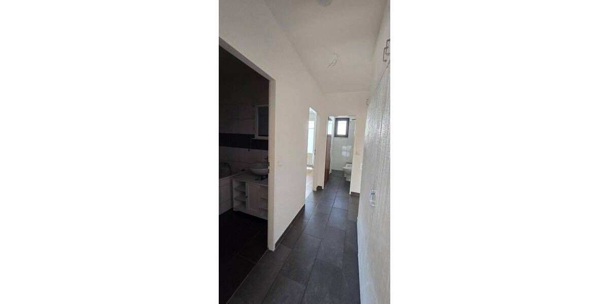 Etagenwohnung Wuppertal Langerfeld - 3 Zimmer, 92 m&sup2;, 840&euro; | Angebot:26249431