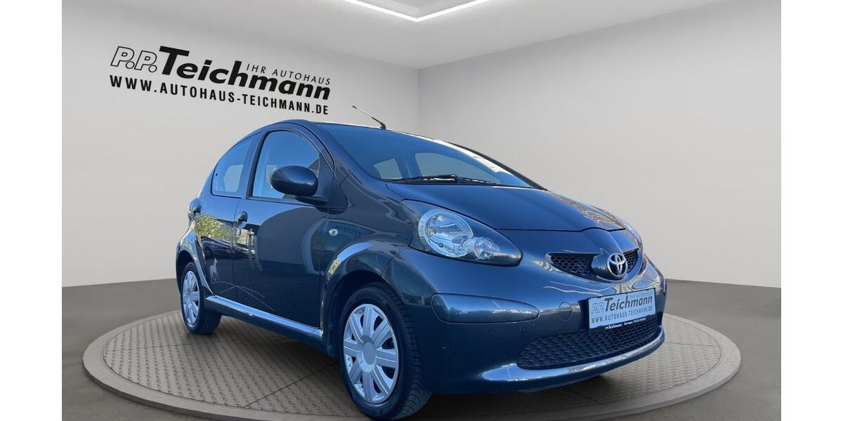 Toyota Aygo (X) 212.342 km 2.490 &euro; Dormagen 41540