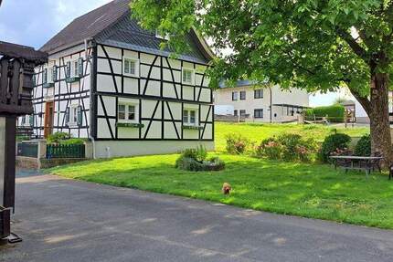 Haus Kürten Dürscheid - 6 Zimmer, 138 m&sup2;, 599.000&euro; | Angebot:25744895