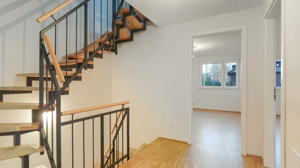 Doppelhaushälfte Pulheim - 5 Zimmer, 197 m&sup2;, 2.650&euro; | Angebot:25960462