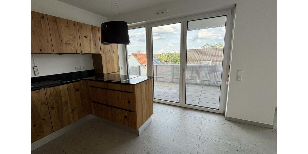 Etagenwohnung Mülheim an der Ruhr Linksruhr - 3 Zimmer, 88 m&sup2;, 1.680&euro; | Angebot:25375719