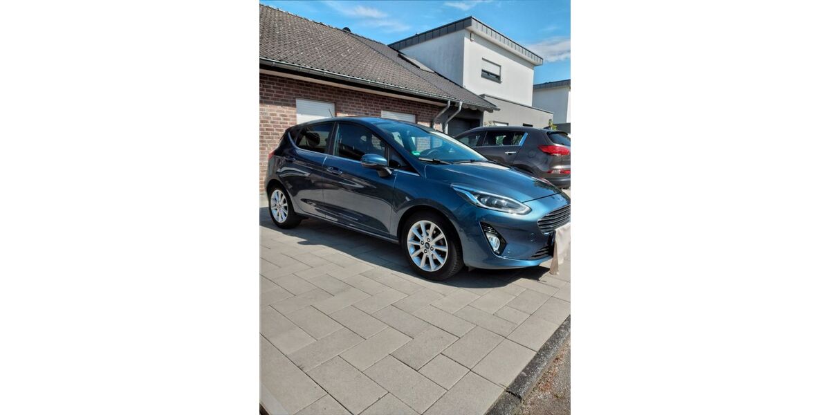 Ford Fiesta 20.600 km 13.200 &euro; Korschenbroich 41352