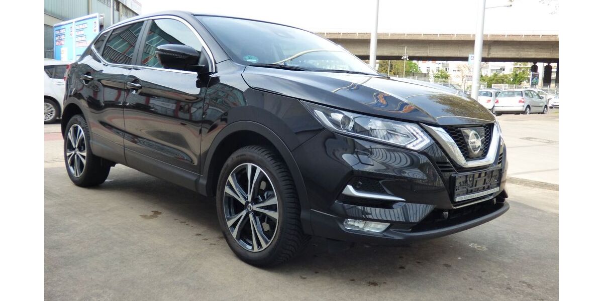Nissan Qashqai 34.000 km 14.500 &euro; Köln 51105