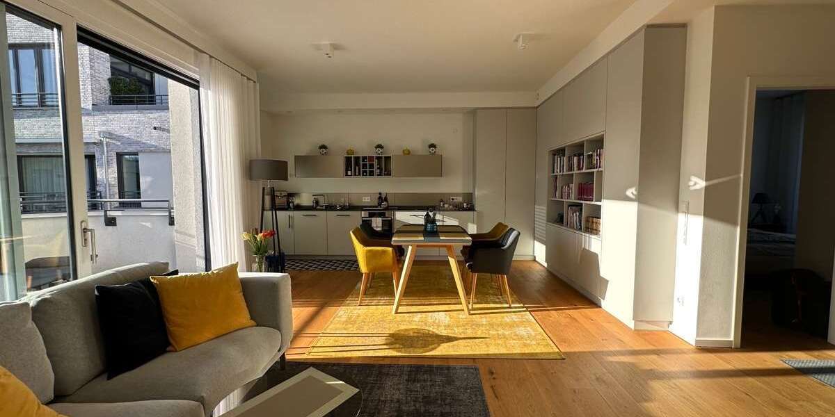 Etagenwohnung Düsseldorf Stadtbezirk 2 - 2 Zimmer, 74 m&sup2;, 1.400&euro; | Angebot:26198571