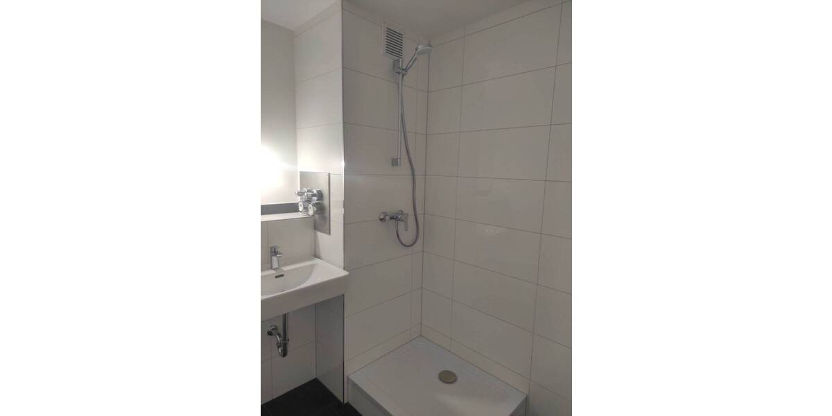 Etagenwohnung Köln Neuehrenfeld - 3 Zimmer, 169.000&euro; | Angebot:25706419