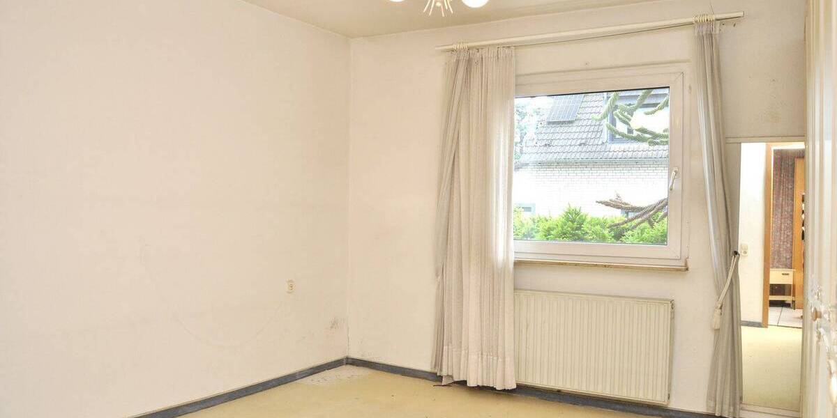 Einfamilienhaus Düsseldorf Wersten - 6 Zimmer, 130 m&sup2;, 698.000&euro; | Angebot:26835262