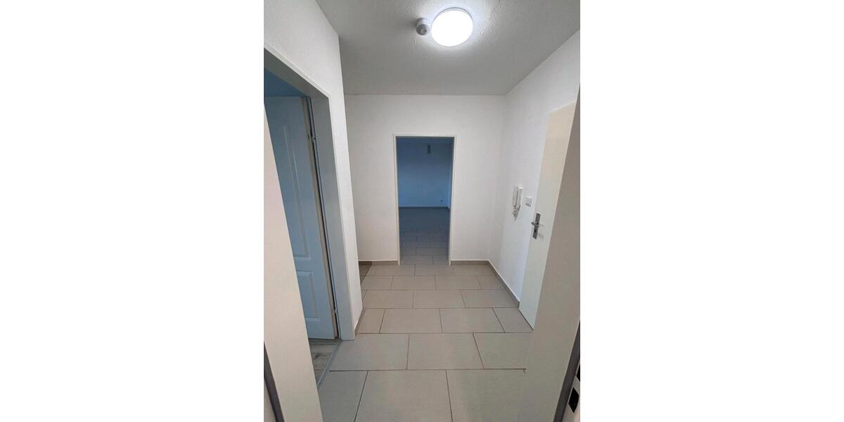 Etagenwohnung Grevenbroich Neuenhausen - 2 Zimmer, 63 m&sup2;, 800&euro; | Angebot:26036378