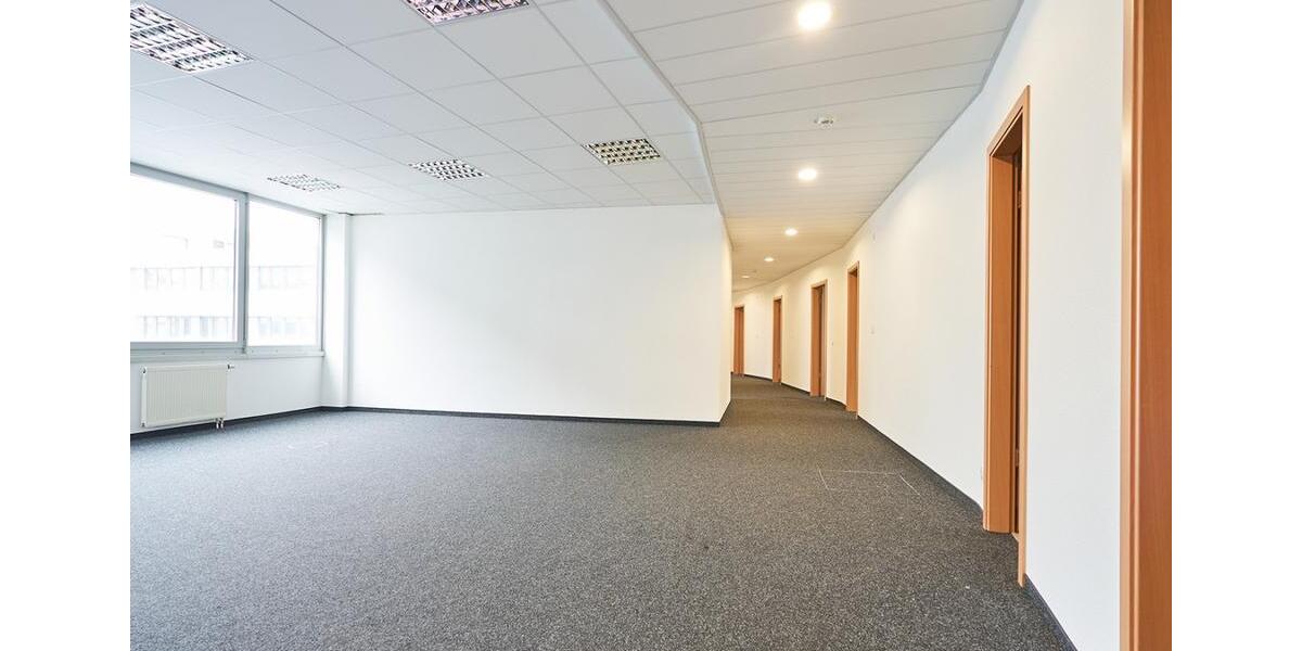 Gewerbeobjekt Neuss - 2&euro; | Angebot:23805426