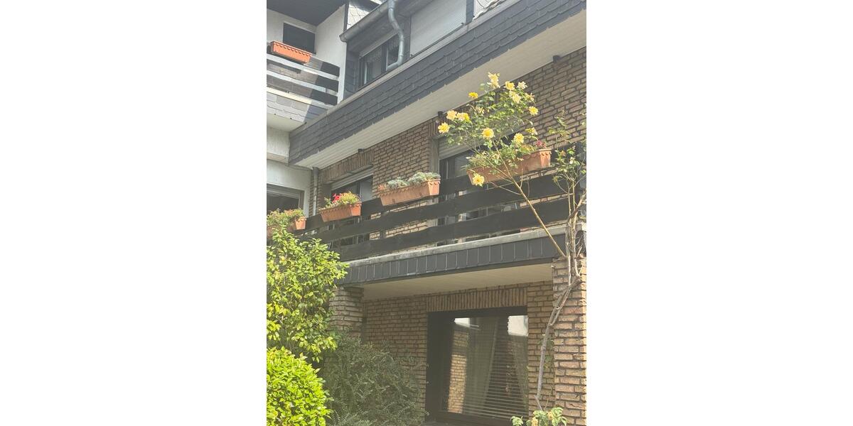 Etagenwohnung Langenfeld (Rheinland) - 2 Zimmer, 596 m&sup2;, 1.600.000&euro; | Angebot:27081290