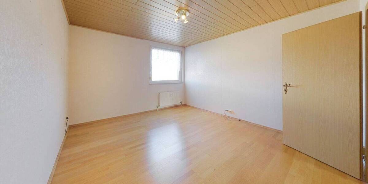 Etagenwohnung Ratingen West - 3 Zimmer, 88 m&sup2;, 229.000&euro; | Angebot:25929212