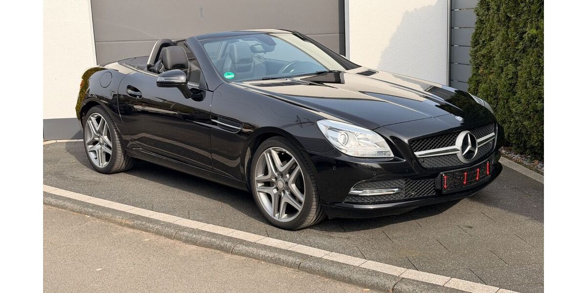 Mercedes-Benz SLK 200 54.200 km 19.450 &euro; Wuppertal 42111