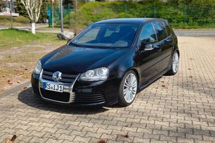 VW Golf 262.000 km 11.400 &euro; Remscheid 42853