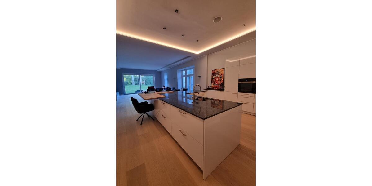 Erdgeschoßwohnung Wuppertal Gemarkung Langerfeld - 4 Zimmer, 200 m&sup2;, 2.600&euro; | Angebot:25394175