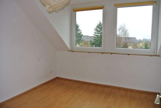 Etagenwohnung Mülheim an der Ruhr Mitte-Ost - 3 Zimmer, 98 m&sup2;, 650&euro; | Angebot:26276490