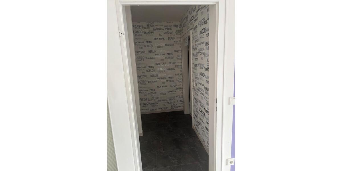 Hochparterre Neuss - 1 Zimmer, 35 m&sup2;, 130.000&euro; | Angebot:26766629