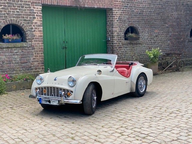 Triumph TR3 70.920 km 28.600 &euro; Pulheim 50259