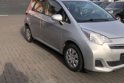 Toyota Verso-S 46.600 km 6.299 &euro; Meerbusch 40667